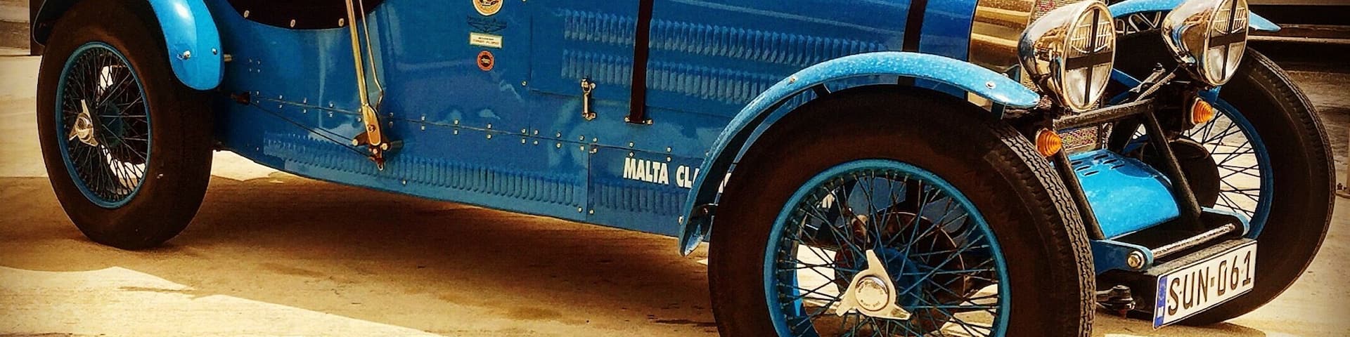 A vintage car in Bugibba