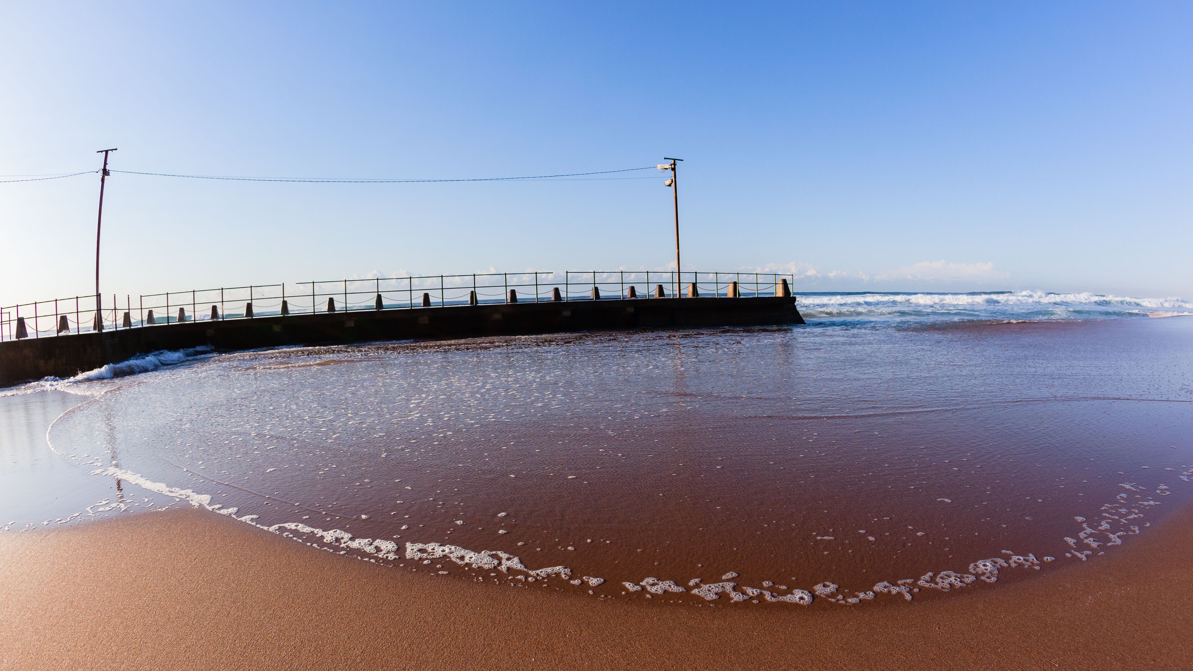 Beach Sands Waters Edge Tidal Swimming Pool Ocean Waves Landscape