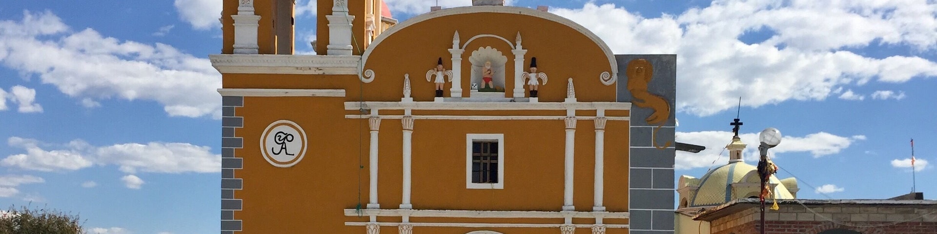 It was a beautiful day to walk around this small town. It eventually led me here to this colorful church. #Mexico #Puebla #Coyula #ColorfulChurches