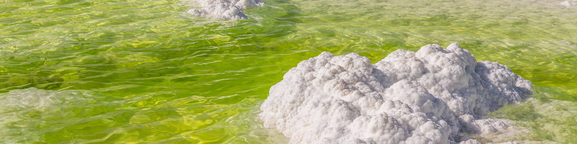 Close up on Emerald colors of Qarhan Salt Lake, Qinghai, China