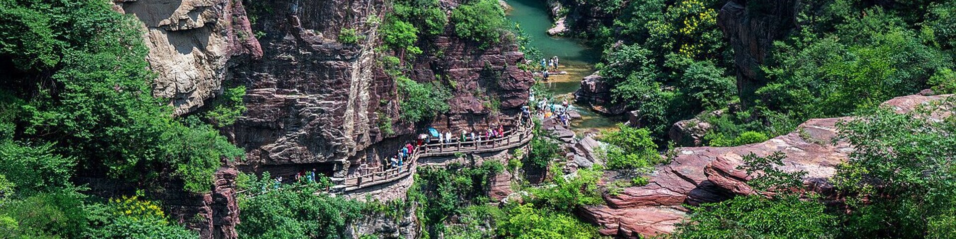 Red Stone Gorge (Hongshi Gorge.
云台山红石峡.
https://twitter.com/Beautifulgx