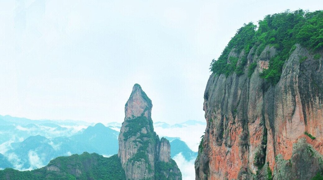 #Shenxianju Scenic Area in Zhejiang Province of China,with amazing marvellous sea of clouds and magic mountain landscape,very beautiful!
浙江神仙居
https://twitter.com/Beautifulgx
