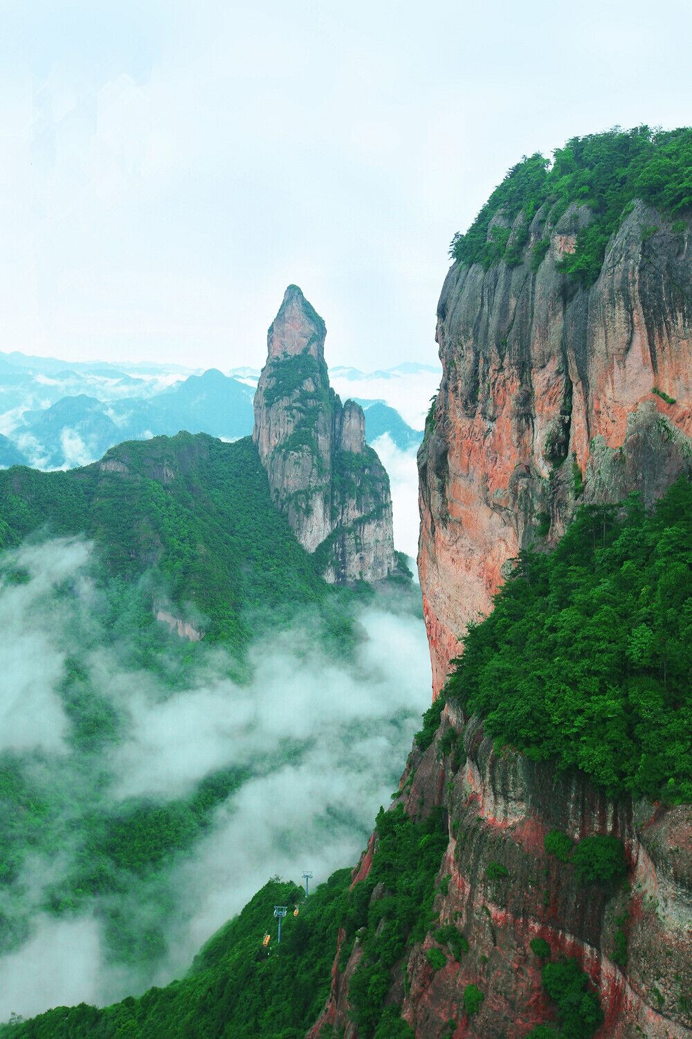 #Shenxianju Scenic Area in Zhejiang Province of China,with amazing  marvellous  sea of clouds and magic mountain landscape,very beautiful!
浙江神仙居
https://twitter.com/Beautifulgx