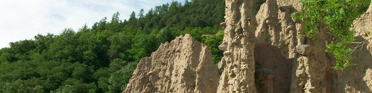 Zemské pyramidy - Stedro