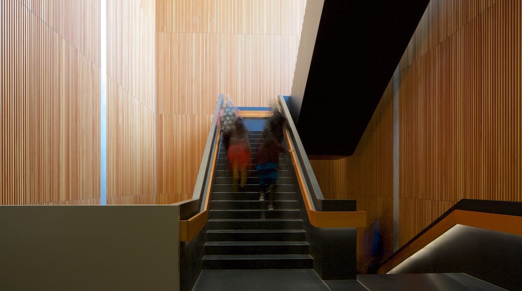 アンカレッジ 表示 屋内の眺め と 現代建築