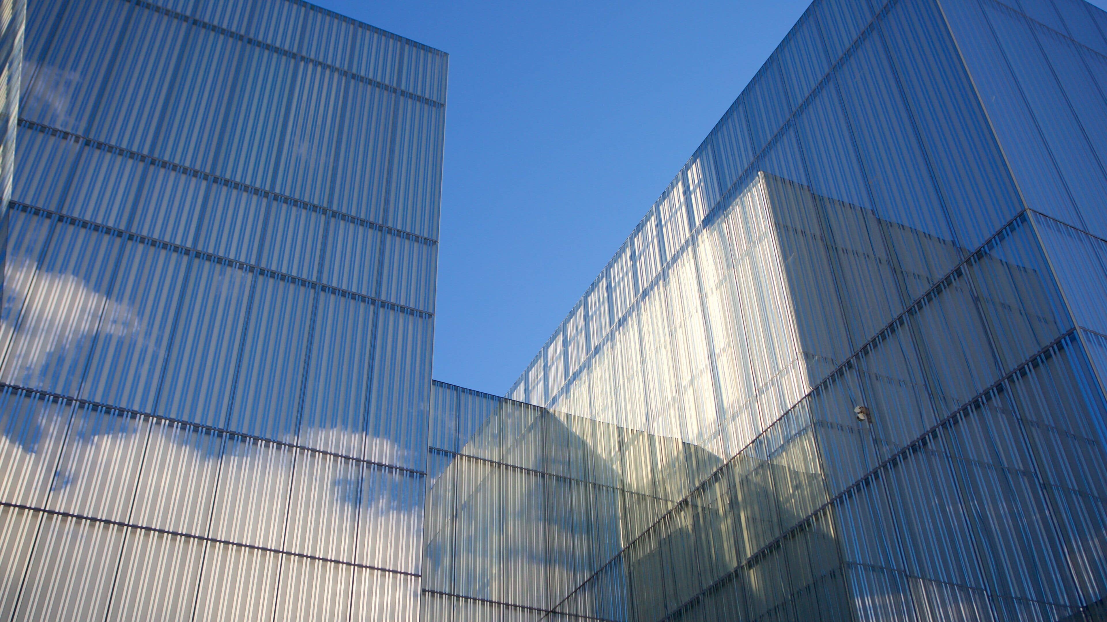 Anchorage which includes modern architecture