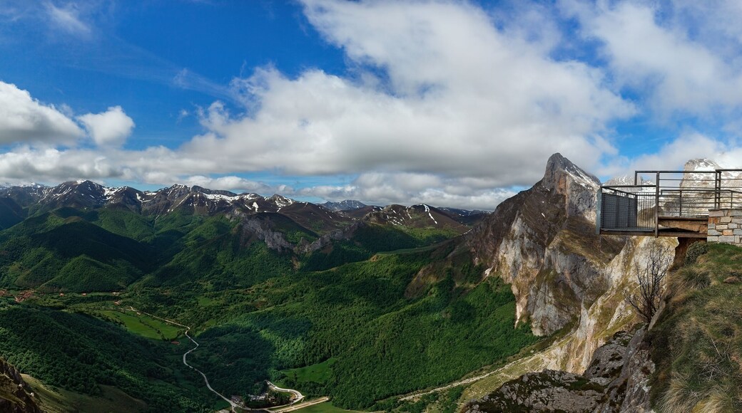 beautiful panorama of the Picos de Europa