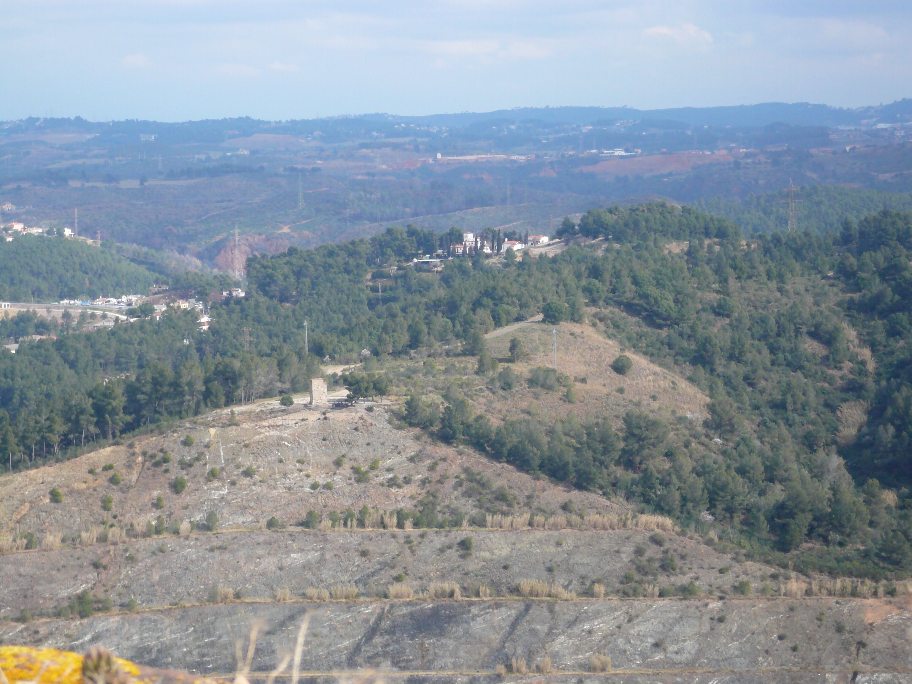 El Telègraf (Castellbisbal) des de la serra de les Torretes