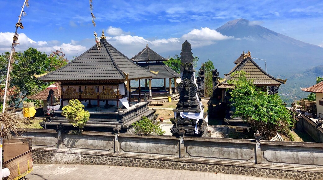 Clear view of Mt Agung