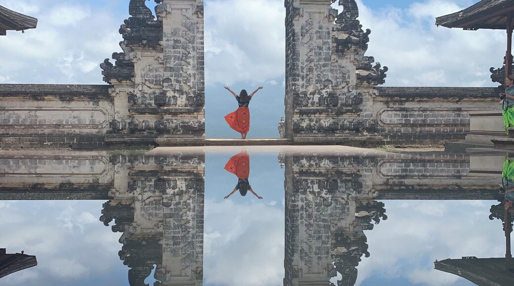 The Gate of Heaven is a magnificent location. It did take 3-4 hours to get a picture. I would recommend bringing a book or something to keep you busy. Also, women have to cover their shoulders and everyone has to wear saris. All the saris are very colorful so I recommend a solid color shirt!
#Adventure