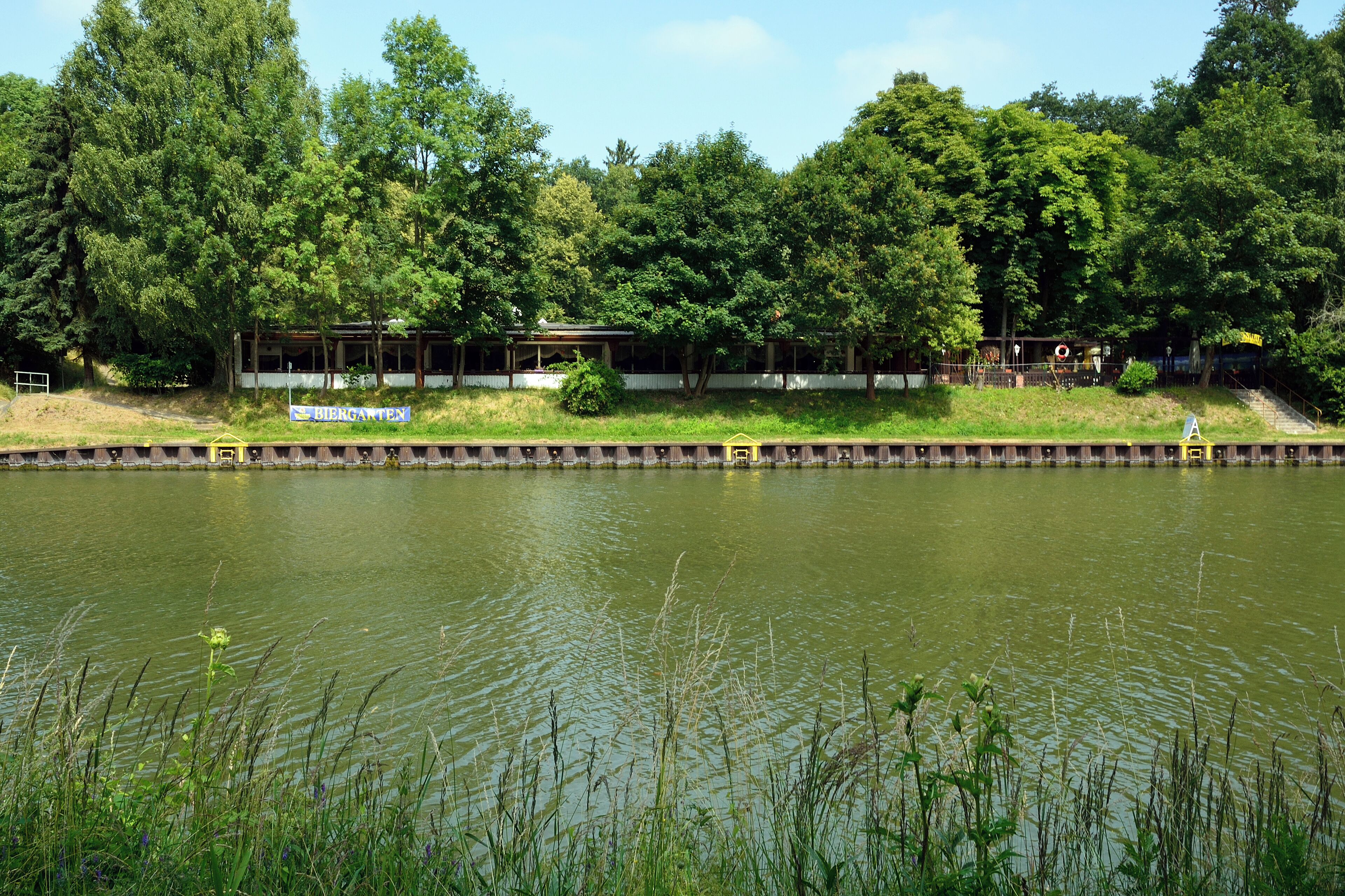 Waldgaststätte "Sophienruh" am Mittellandkanal in Sophiental (Wendeburg), Spannweg 14