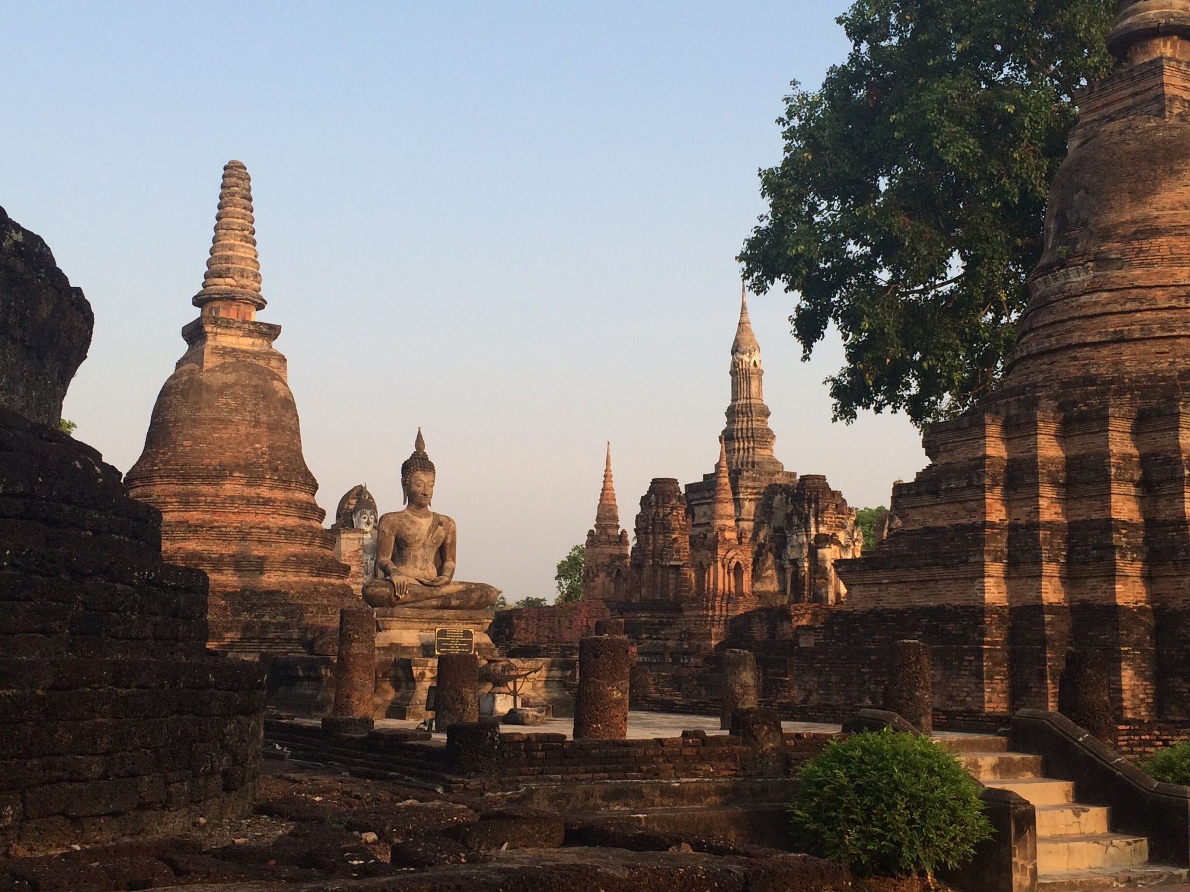 Beautiful wats make sure to start early to see the sunrise if possible the colors are best in early morning. Plus you avoid cycling in mid heat! 