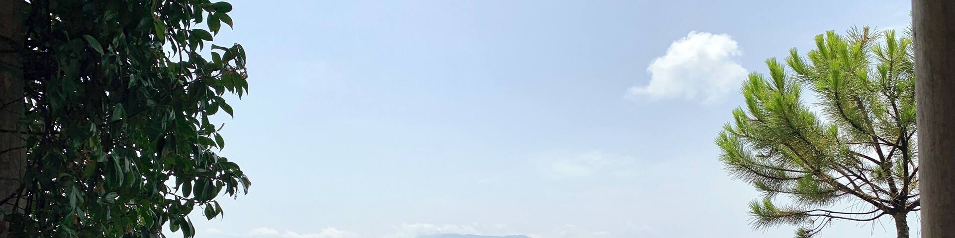 Great time walking around drinking wine and eating at Villa Tirone today...