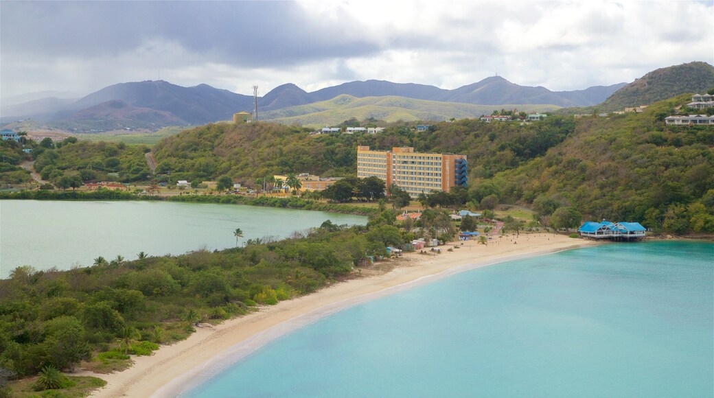 Fort Barrington que incluye vista general a la costa y escenas tranquilas