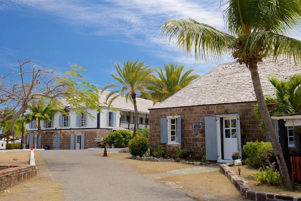 Nelson\'s Dockyard mostrando una casa