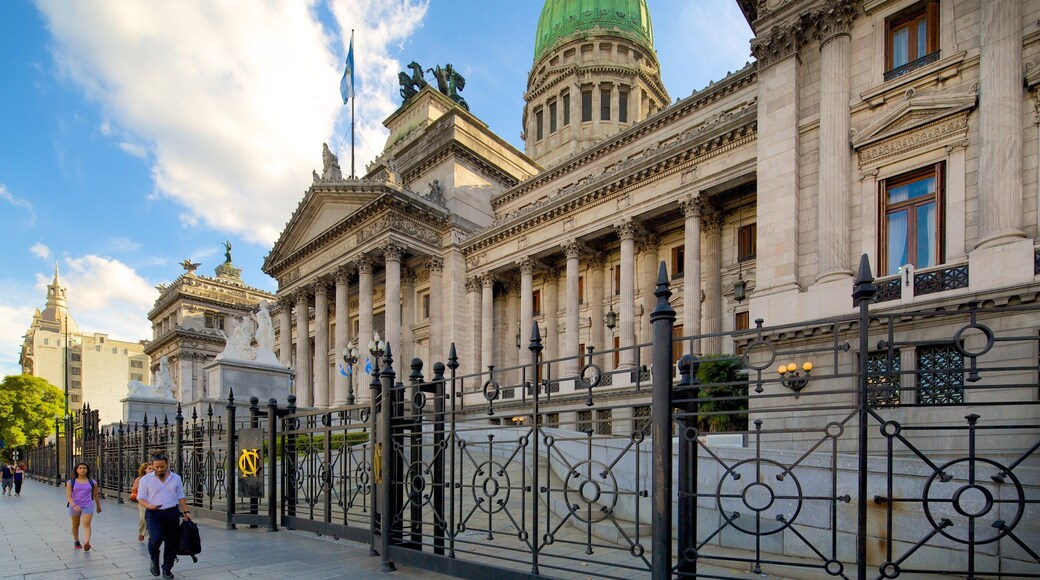 Argentine National Congress presenterar historisk arkitektur och en administrativ byggnad