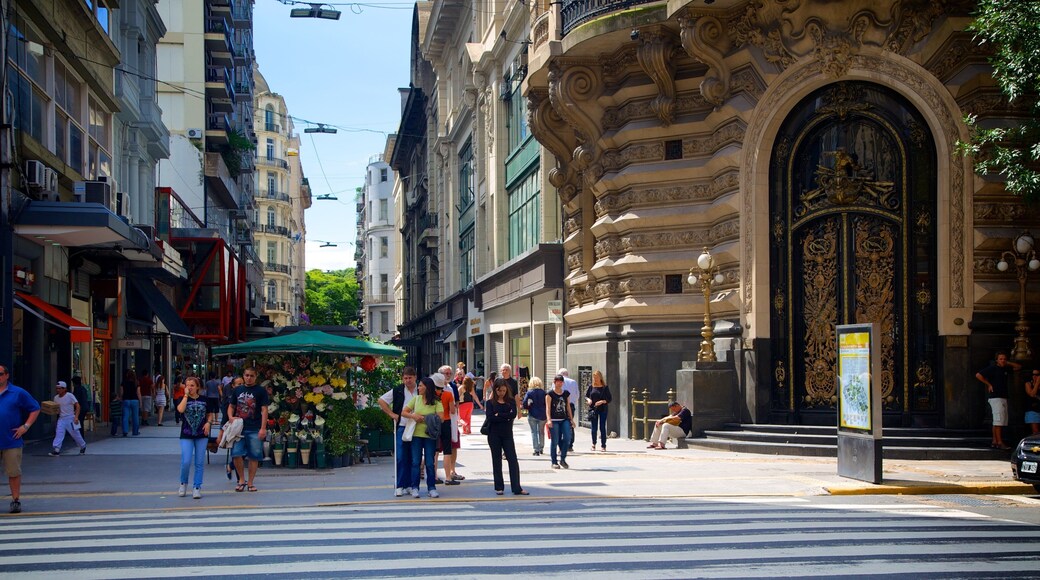 Florida Street which includes heritage architecture and a city