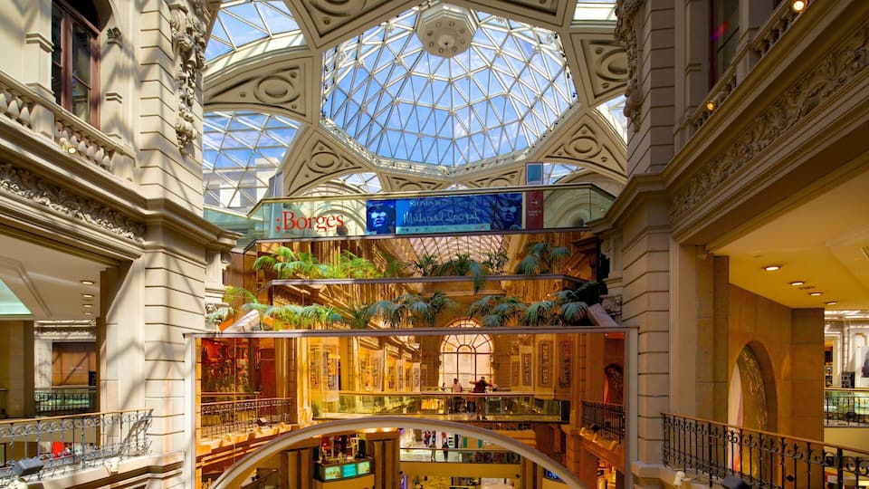 Calle Florida mostrando vista interna