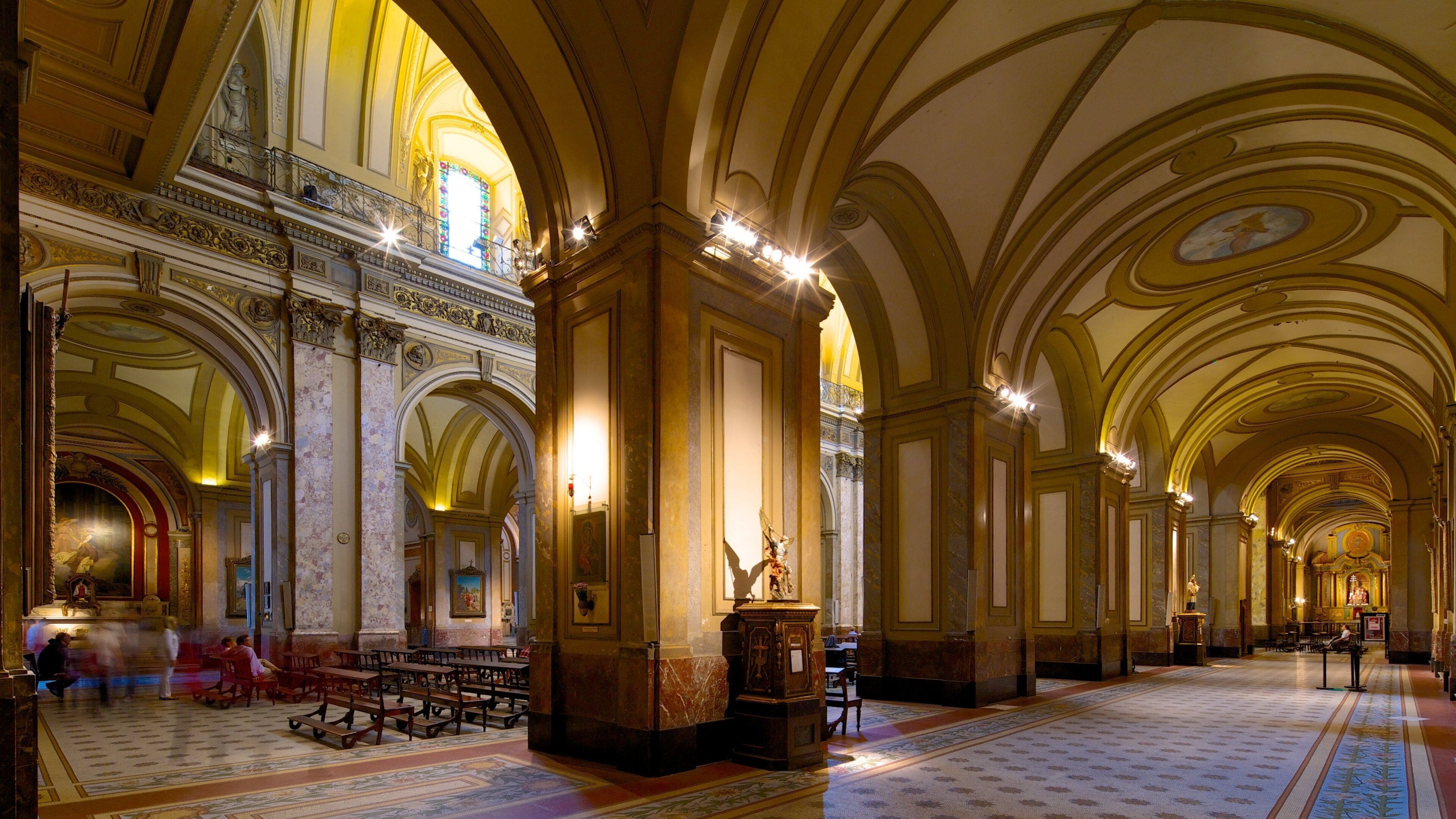 Buenos Aires Metropolitan Cathedral featuring religious elements, heritage architecture and interior views