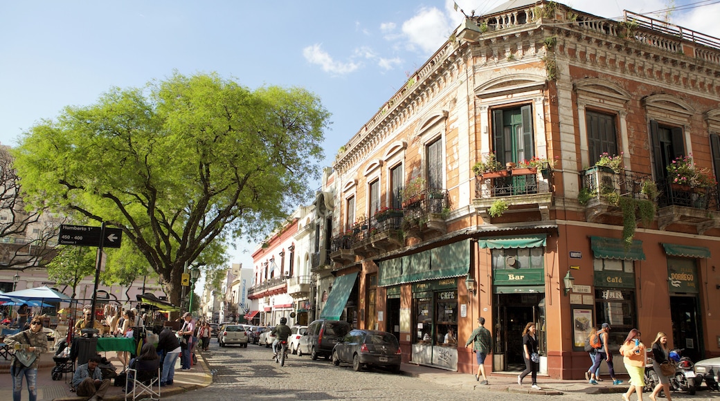 BuenosAires_PlazaDorrego_6060883_6