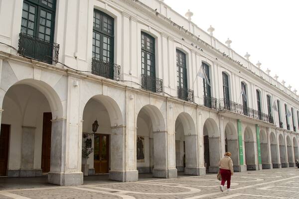 Cabildo which includes a square or plaza