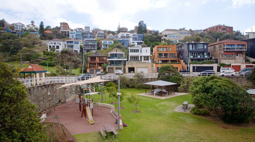 Tamarama Beach featuring a coastal town and a garden