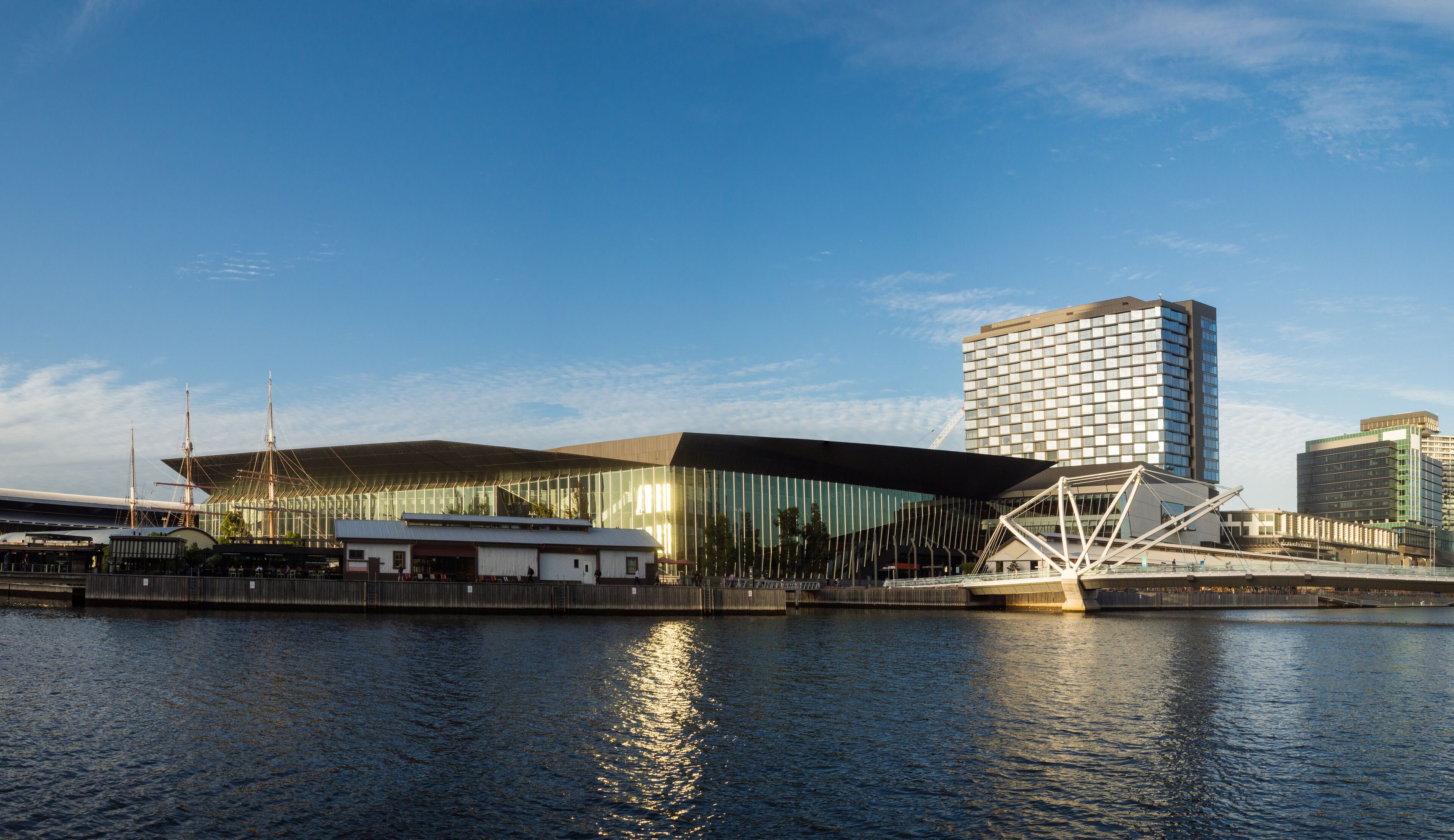 Looking across Yarra River to Seafarers' Bridge