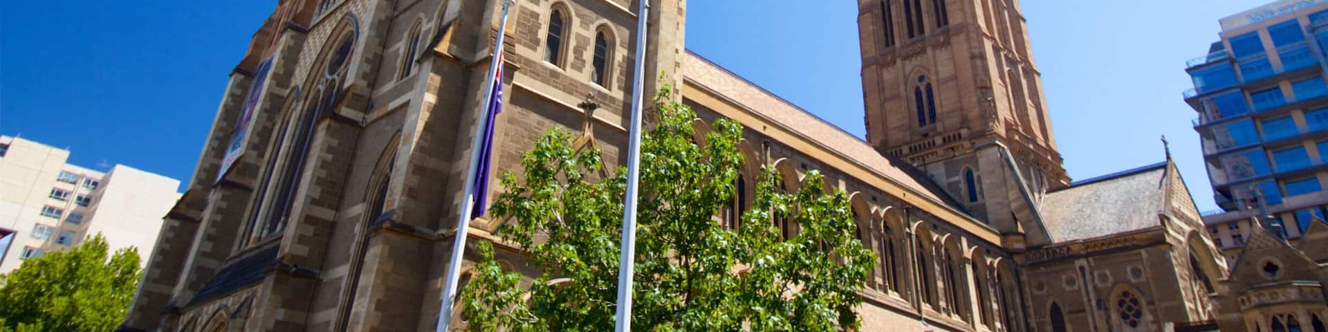 St Paul\'s Cathedral showing heritage architecture and a church or cathedral