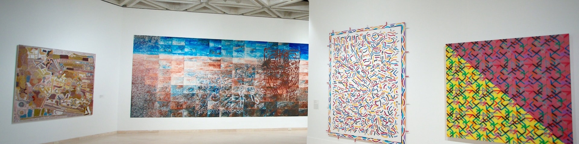 Art Gallery of Western Australia caracterizando arte e vistas internas