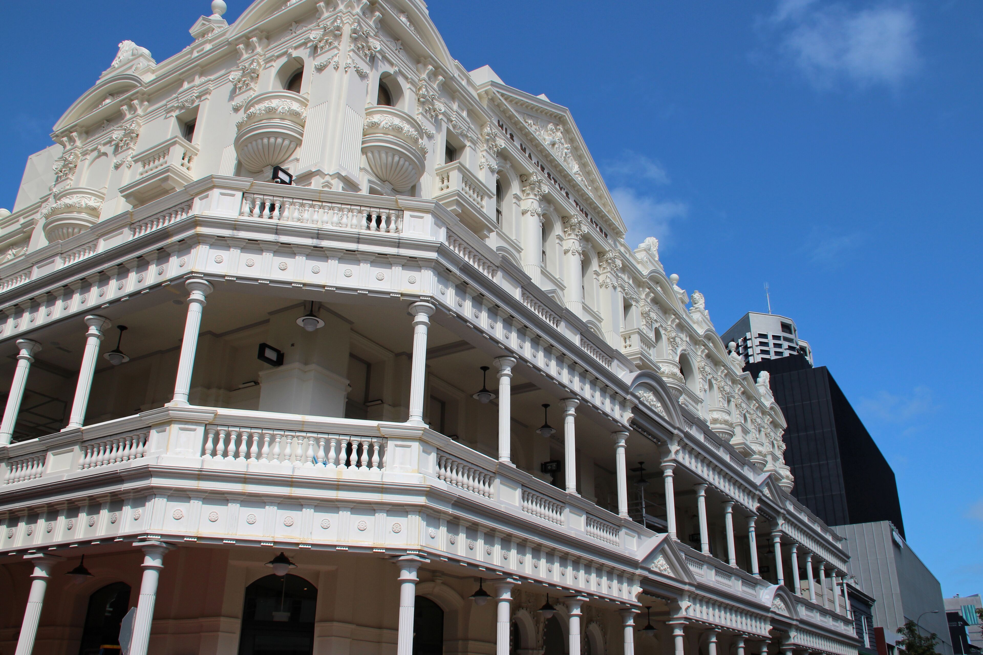 his majesty's theatre  in perth