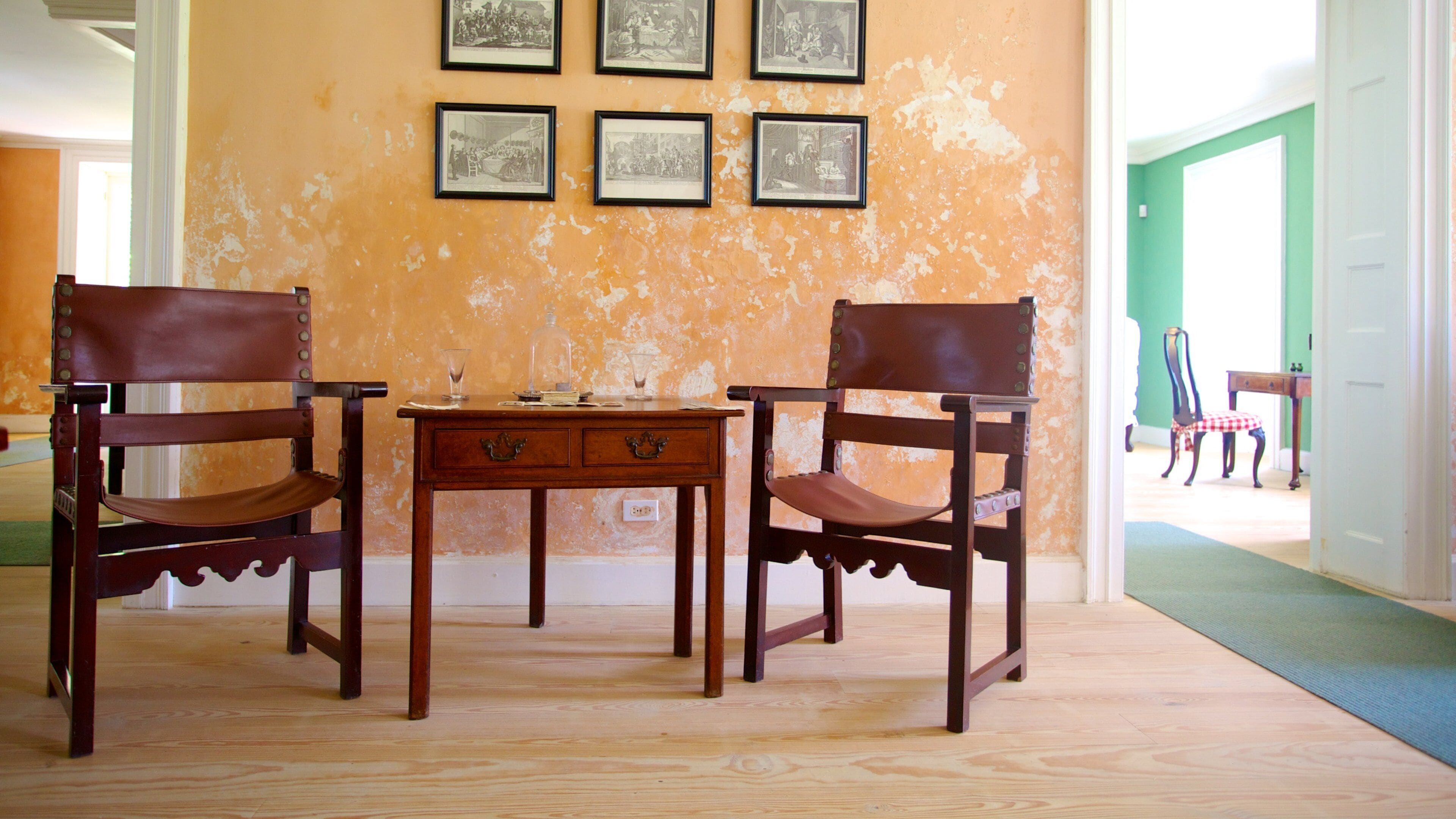 George Washington House which includes interior views, a house and heritage elements