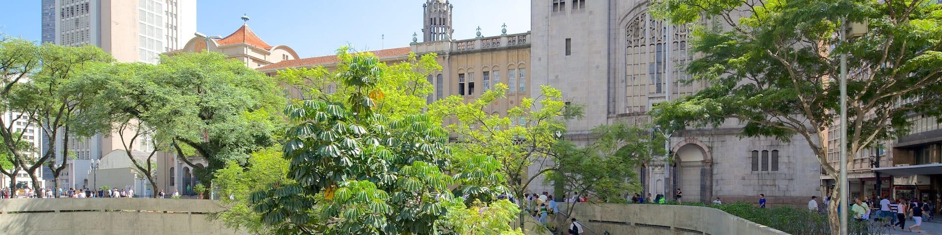 Sao Bento Monastery featuring religious elements, a church or cathedral and heritage architecture