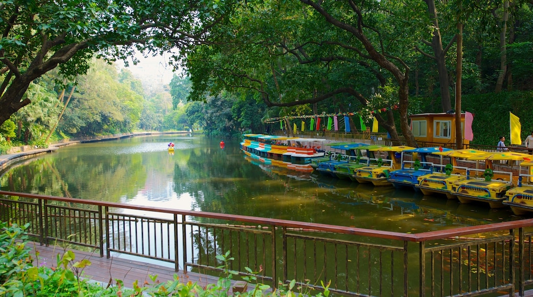 Yuexiu Park featuring a park and boating