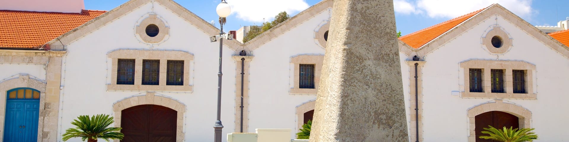 Praça Europa caracterizando arte ao ar livre