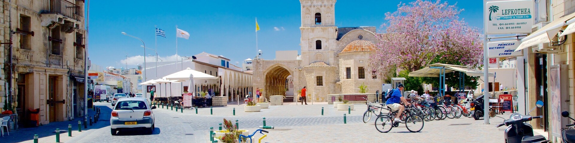 Ăglise de Saint Lazarus montrant square ou place