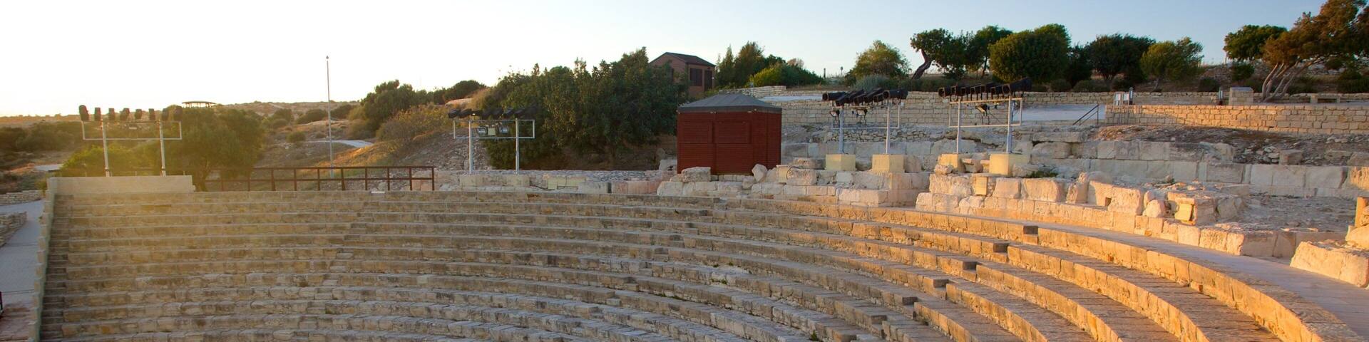 Kourion Ruins featuring a ruin and heritage architecture