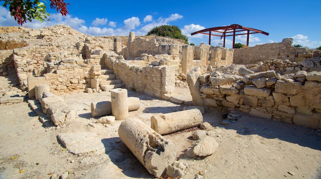 Ruines de Kourion montrant ruine et patrimoine architectural