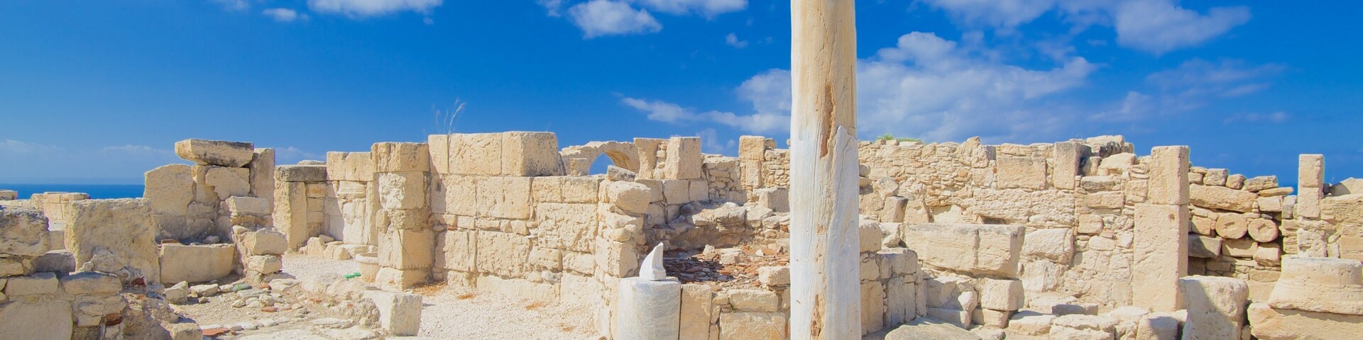Kourion Ruins showing building ruins and heritage architecture