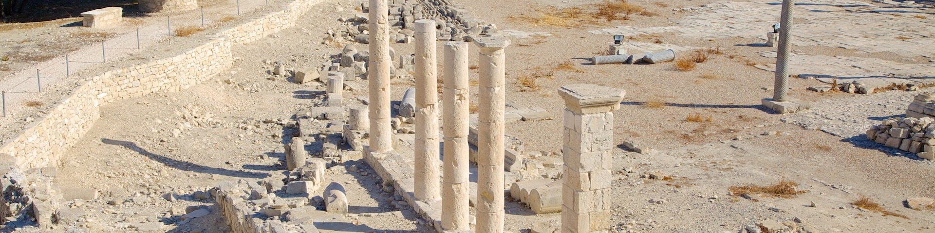 Amathus Ruins showing building ruins