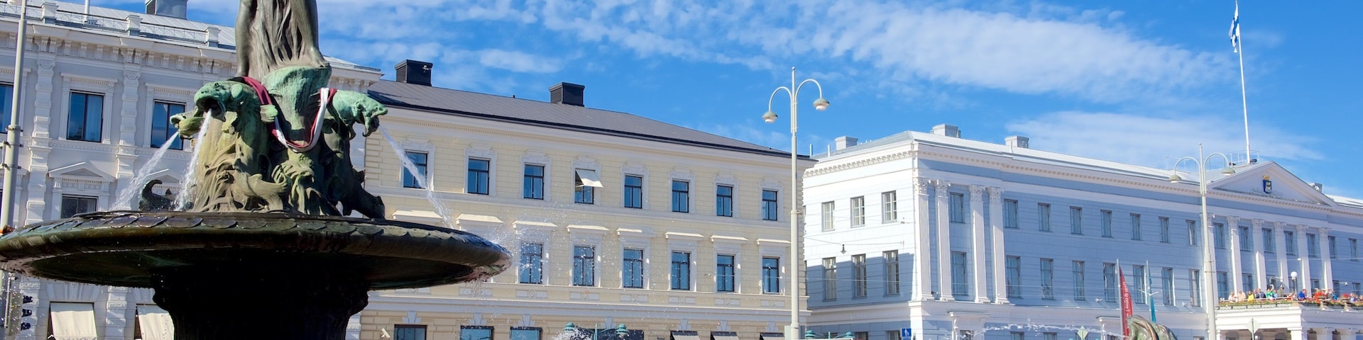 Kauppatori 市場廣場 设有 廣場, 城市 和 噴泉
