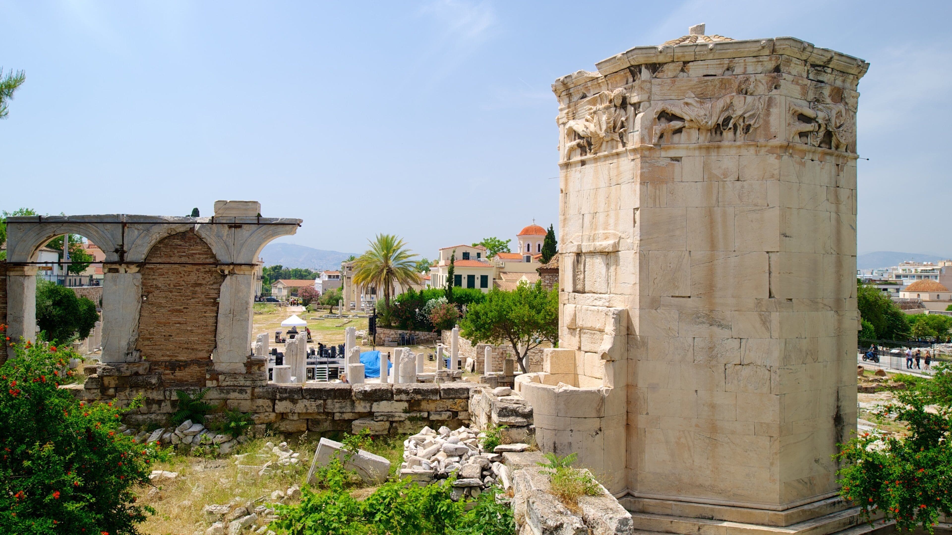 Atenas mostrando una ruina y elementos patrimoniales