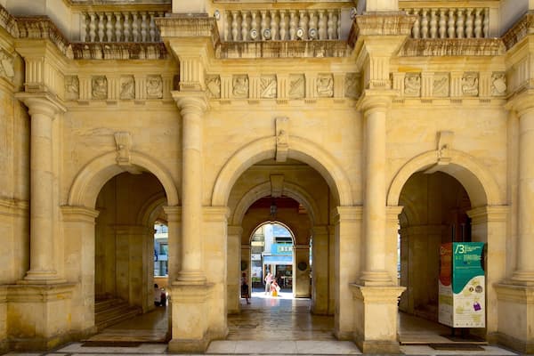 Heraklion Loggia which includes interior views and heritage architecture