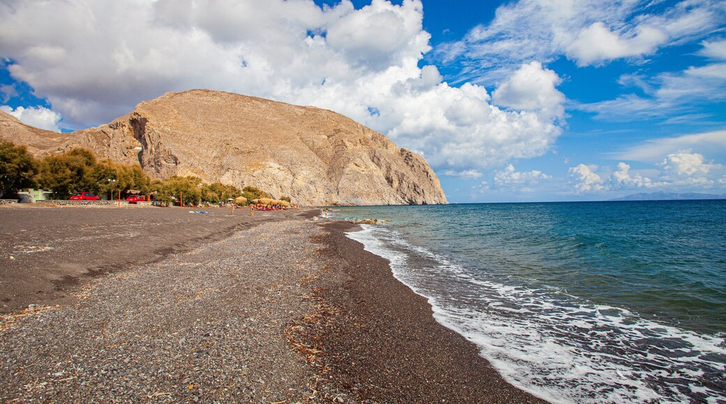Santorini showing rocky coastline and general coastal views