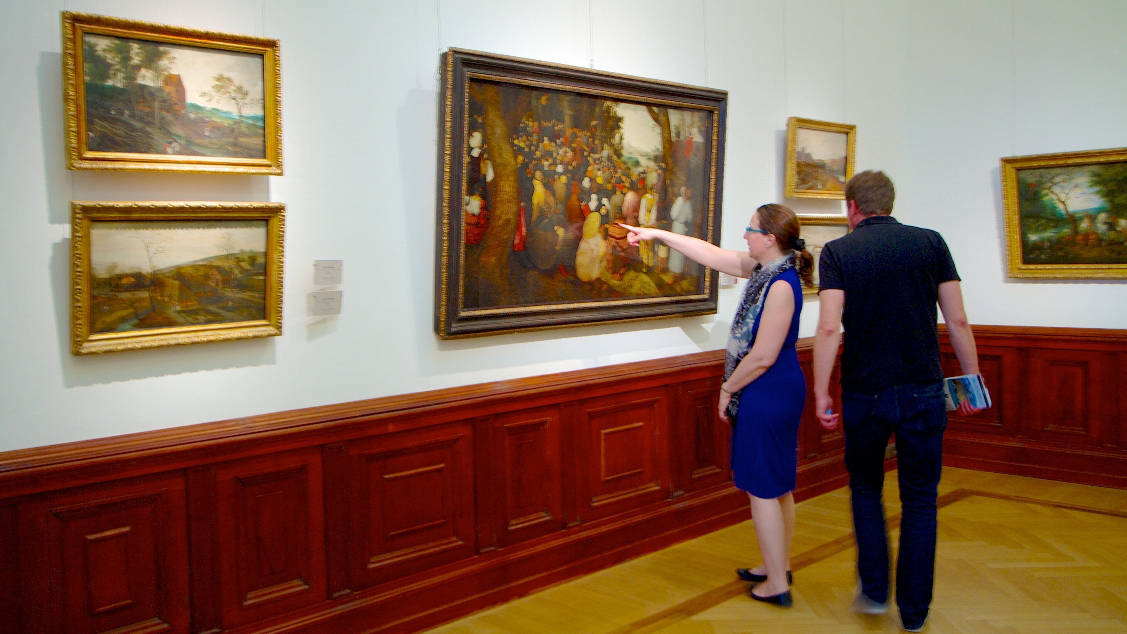 Museo delle Belle Arti che include arte e vista interna