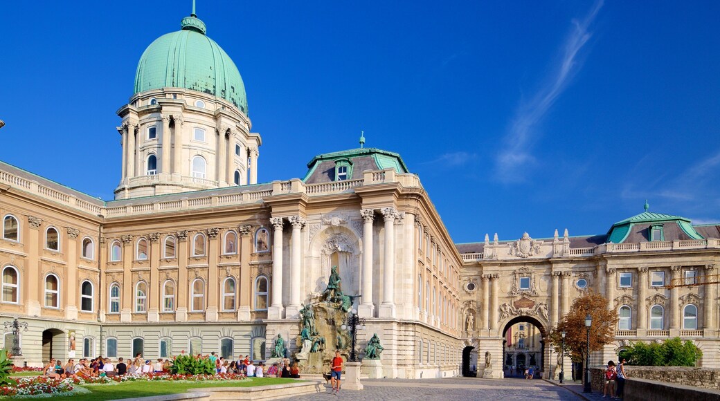 Buda Castle showing chateau or palace and heritage architecture