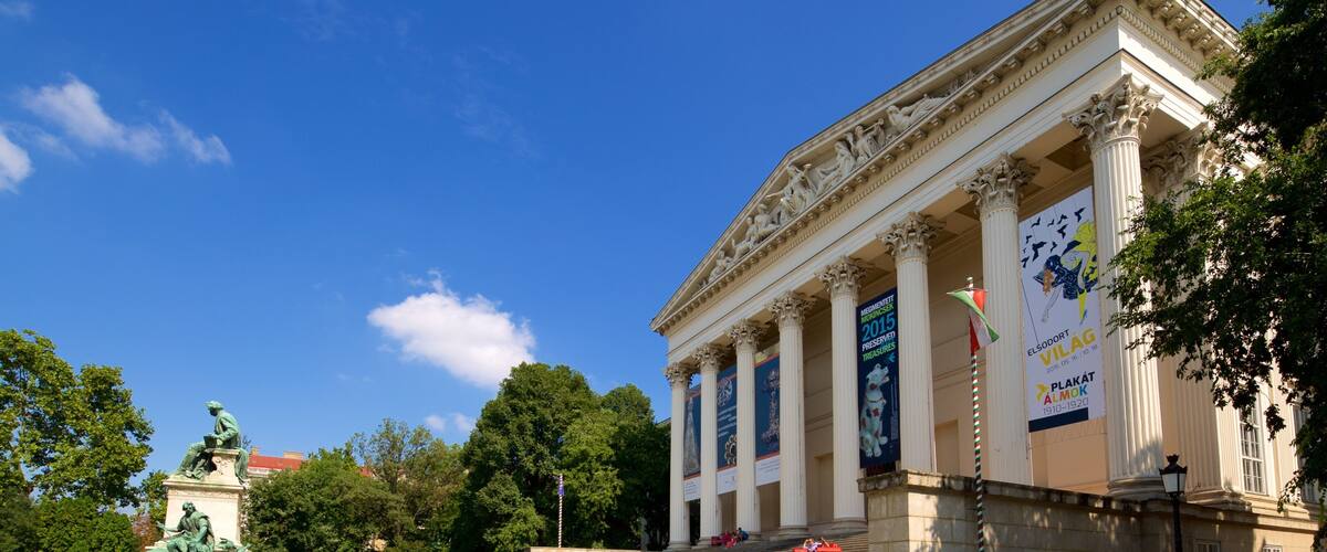 Museo Nacional Húngaro que incluye arquitectura patrimonial