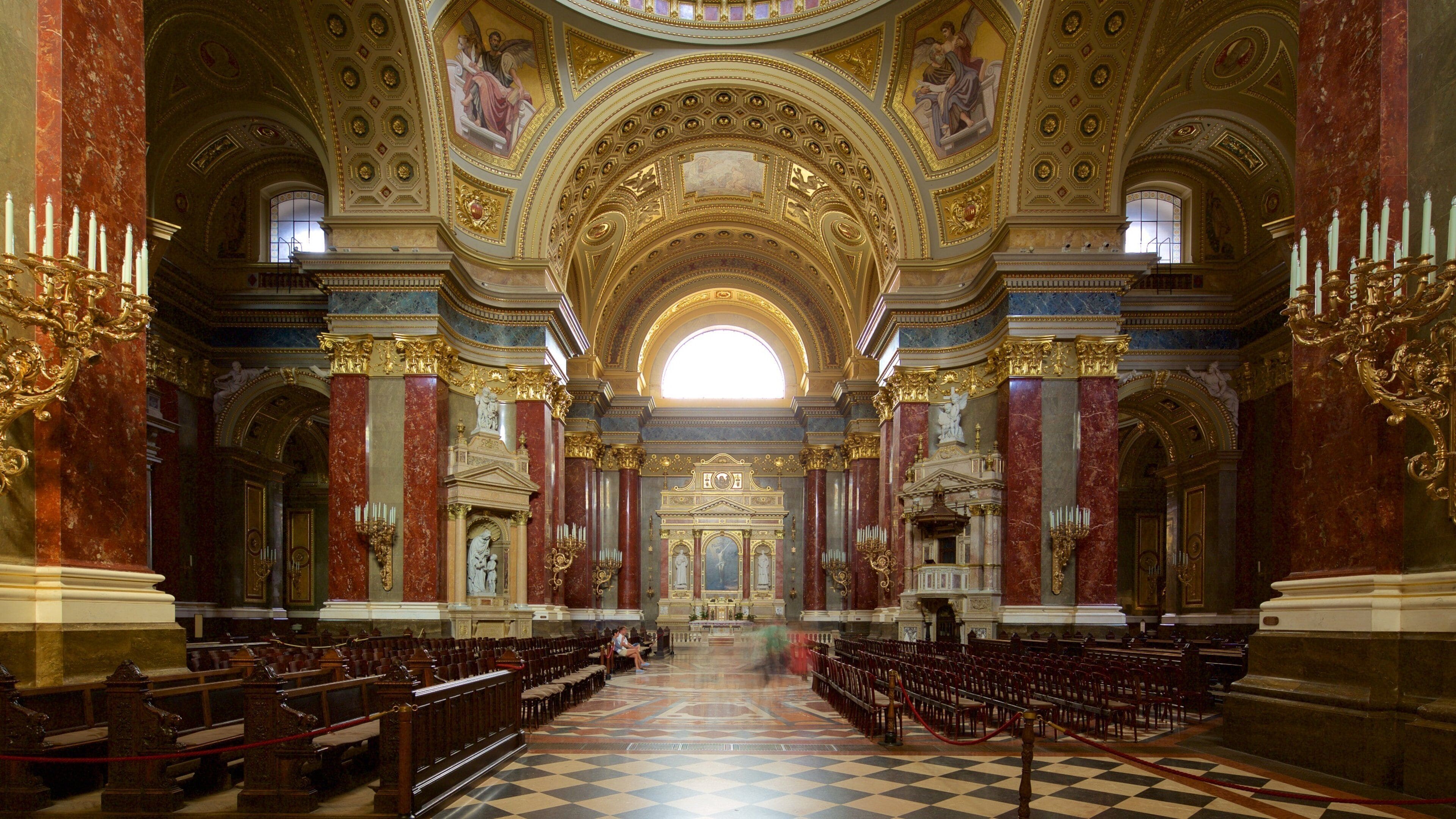 St. Stephen\'s Basilica featuring a church or cathedral, religious aspects and heritage architecture
