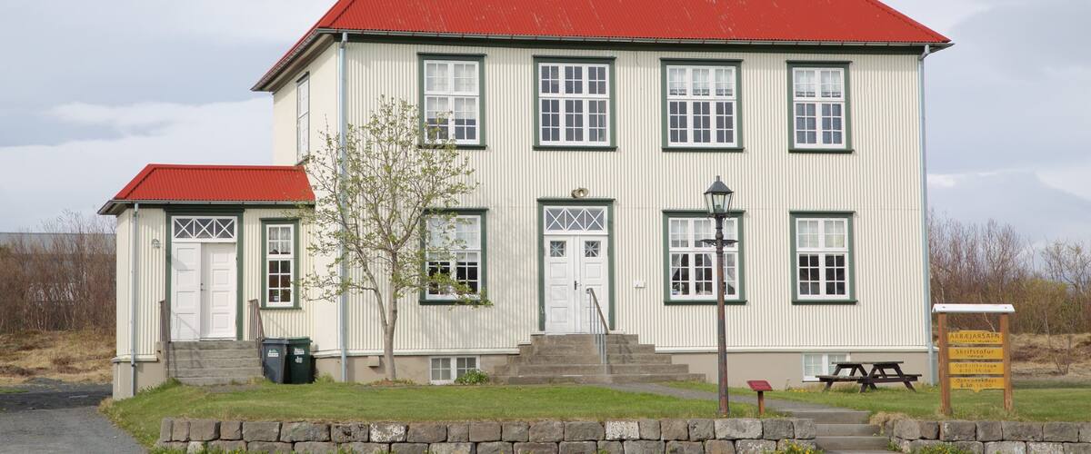 Árbæjarsafn og byder på et hus