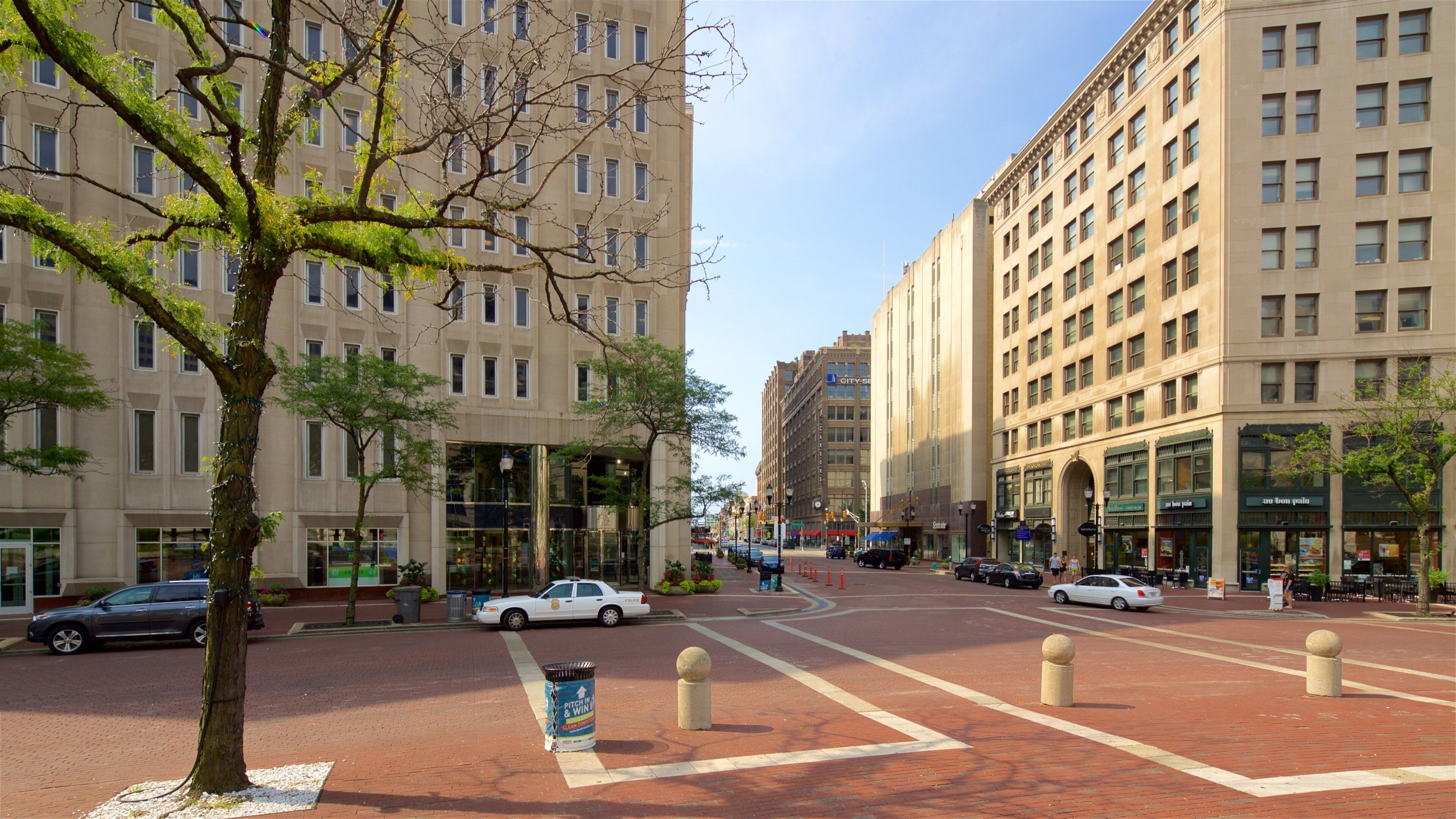 Soldiers and Sailors Monument