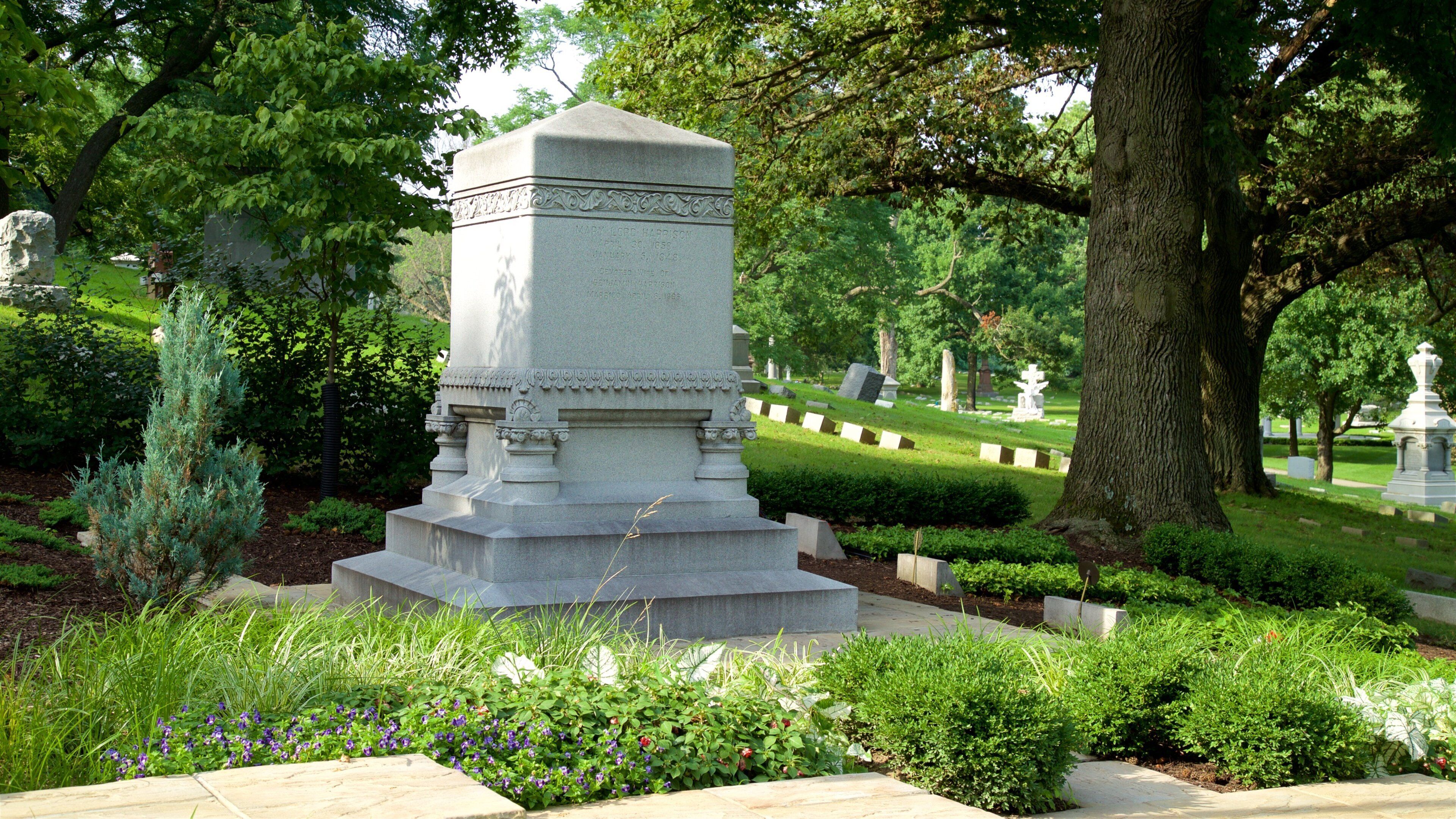 Crown Hill Cemetery